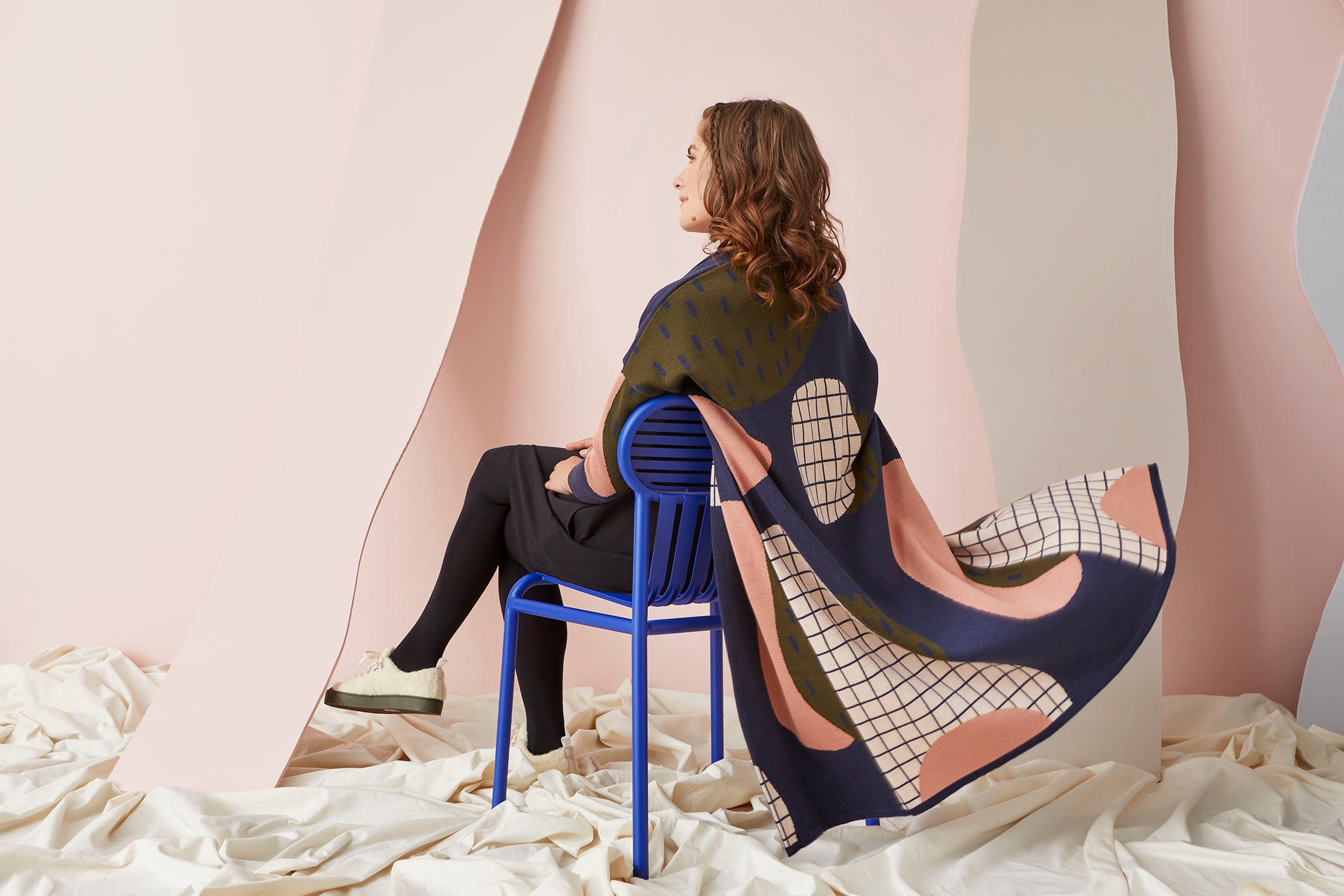 Papu Design vastuulliset naisten ja lasten vaatteet. For lasting happiness. Yhteystiedot Medialle.