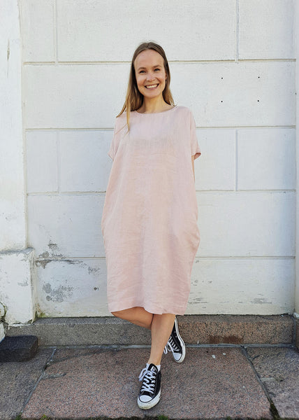 PELLAVAMEKKO, Muted Red, naisten